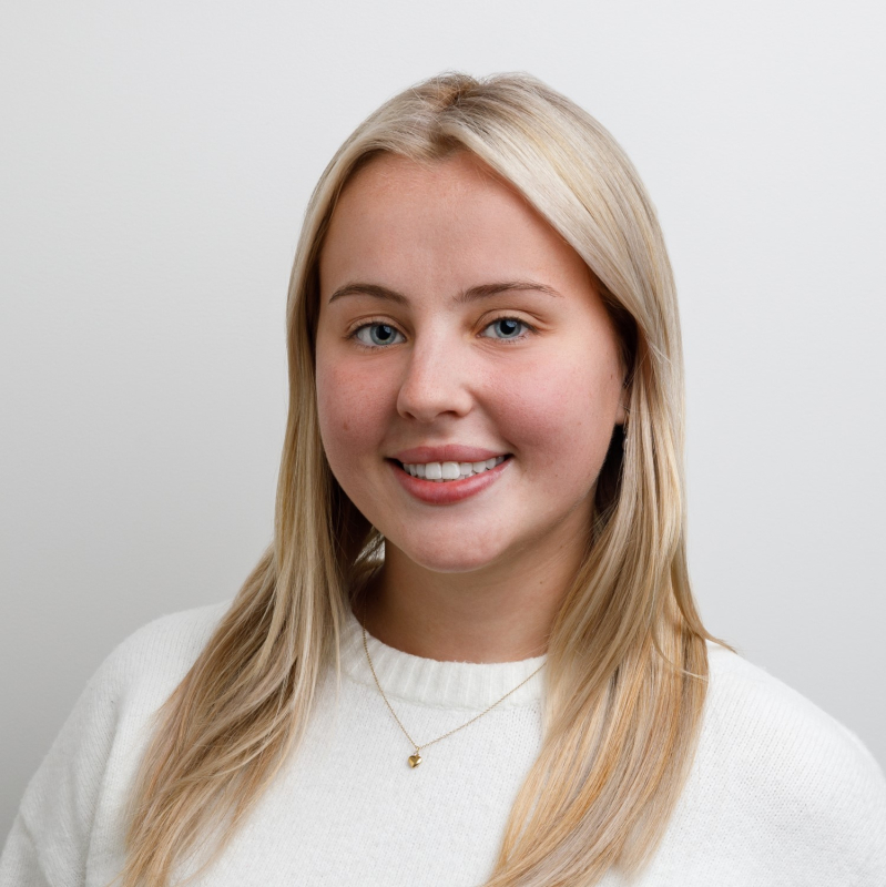 Scarlett, a receptionist at Headway Psychology in Perth.